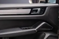 Porsche Cayenne din 2022 cu 72.760 km - oferta POR197932 - foto 30