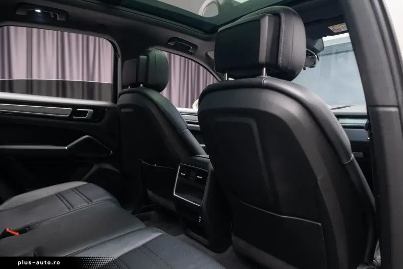 Porsche Cayenne din 2022 cu 72.760 km - oferta POR197932 - foto 40