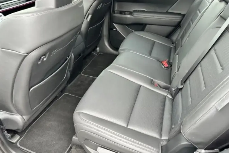 Hyundai Santa Fe din 2024 cu 6.500 km - oferta HYU197938 - foto 8