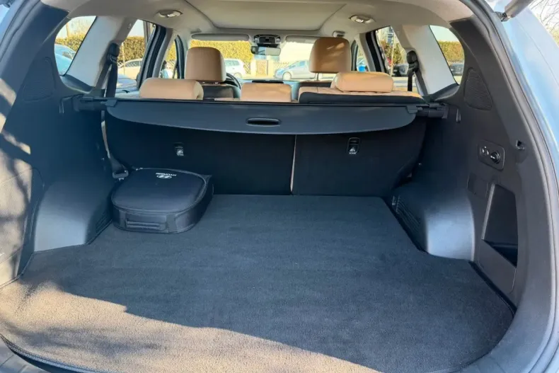 Hyundai Santa Fe din 2022 cu 48.750 km - oferta HYU197939 - foto 5
