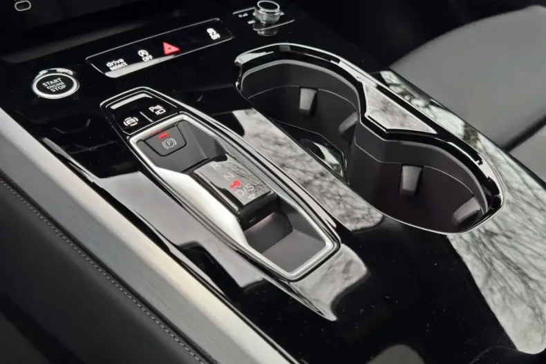 Audi A5 din 2025 cu 2.998 km - oferta AUD197940 - foto 17