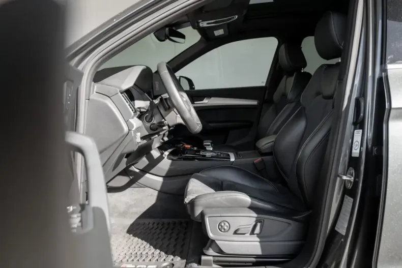 Audi SQ5 din 2022 cu 49.980 km - oferta AUD197941 - foto 6