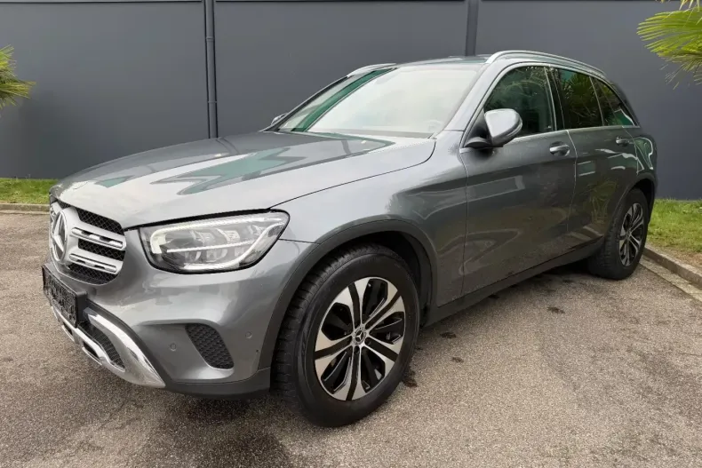 Mercedes-Benz GLC 200 (Clasa GLC) din 2022 cu 86.923 km - oferta MER197951 - foto 1