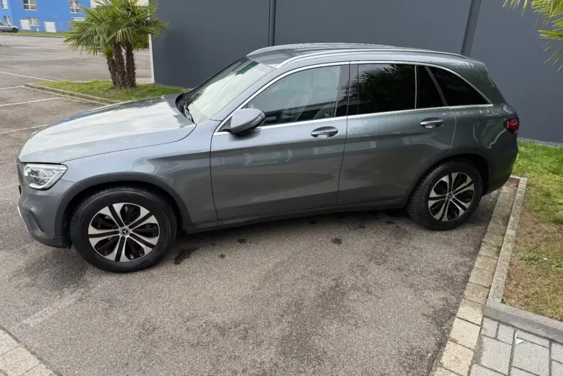 Mercedes-Benz GLC 200 (Clasa GLC) din 2022 cu 86.923 km - oferta MER197951 - foto 7