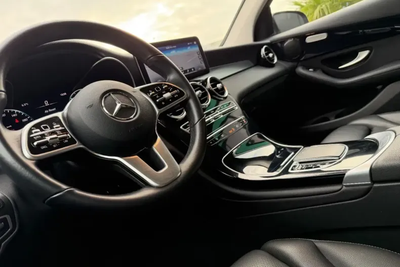 Mercedes-Benz GLC 200 (Clasa GLC) din 2022 cu 86.923 km - oferta MER197951 - foto 17