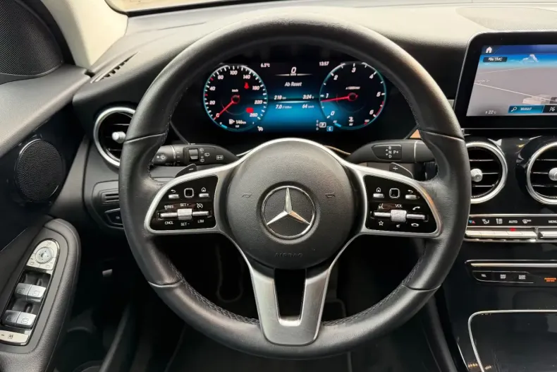 Mercedes-Benz GLC 200 (Clasa GLC) din 2022 cu 86.923 km - oferta MER197951 - foto 18