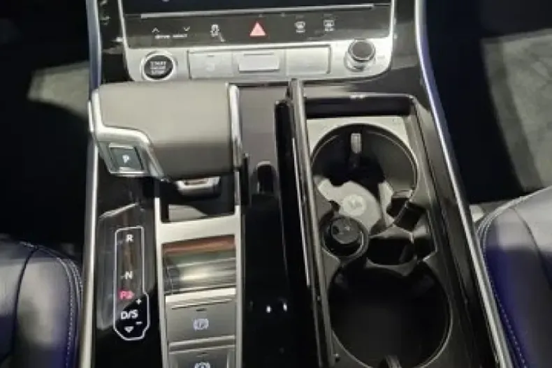 Audi Q8 din 2025 cu 23.632 km - oferta AUD197952 - foto 16