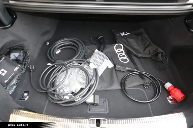 Audi A8 din 2025 cu 8.000 km - oferta AUD197955 - foto 43