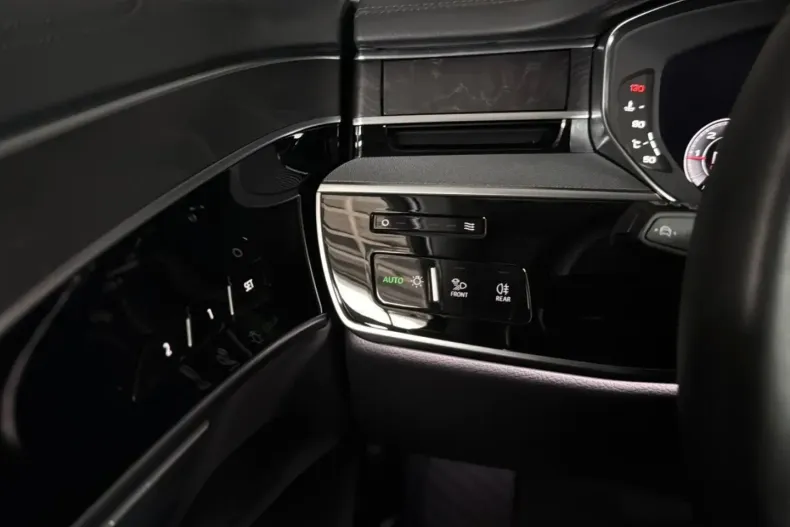 Audi A8 din 2025 cu 33.000 km - oferta AUD197959 - foto 27