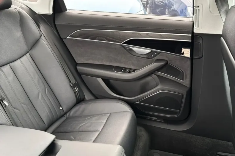 Audi A8 din 2025 cu 33.000 km - oferta AUD197959 - foto 30