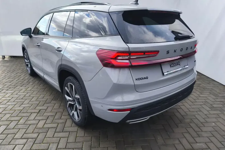 Skoda Kodiaq din 2025 cu 7 km - oferta SKO197962 - foto 11