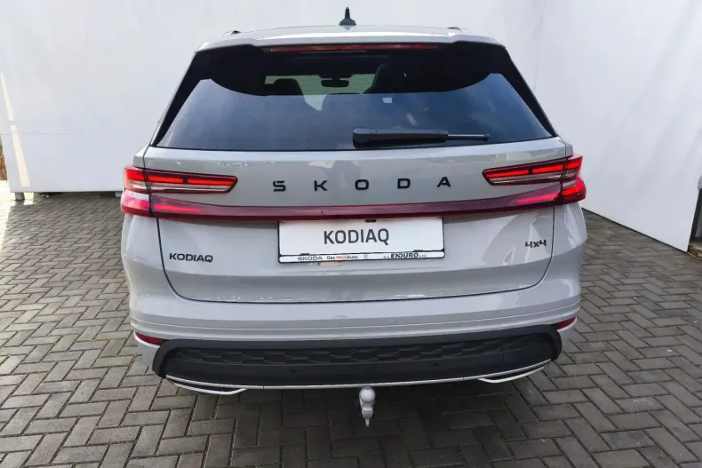 Skoda Kodiaq din 2025 cu 7 km - oferta SKO197962 - foto 12