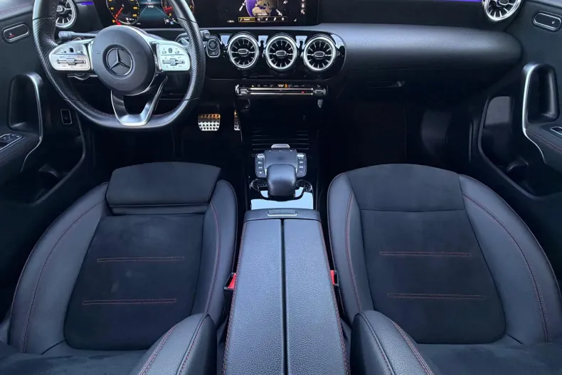 Mercedes-Benz CLA (Clasa CLA) din 2022 cu 47.920 km - oferta MER197964 - foto 10