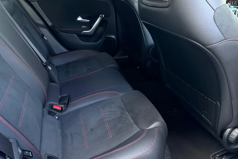 Mercedes-Benz CLA (Clasa CLA) din 2022 cu 47.920 km - oferta MER197964 - foto 13