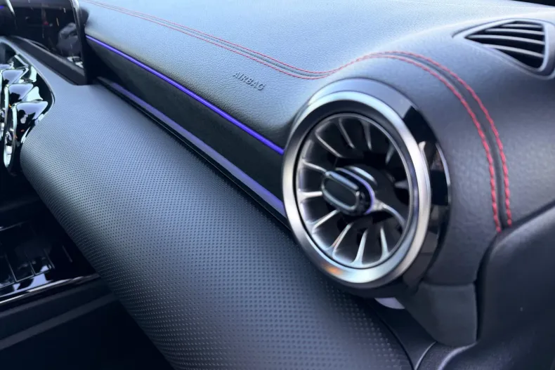 Mercedes-Benz CLA (Clasa CLA) din 2022 cu 47.920 km - oferta MER197964 - foto 17