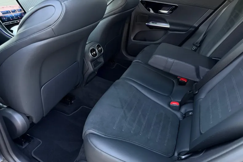 Mercedes-Benz GLC din 2022 cu 22.198 km - oferta MER197967 - foto 12