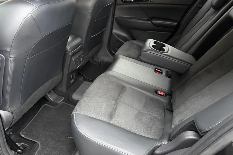 Mitsubishi Eclipse Cross din 2022 cu 34.332 km - oferta MIT197968 - foto 14