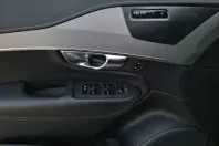 Volvo XC90 din 2021 cu 82.063 km - oferta VOL197969 - foto 29