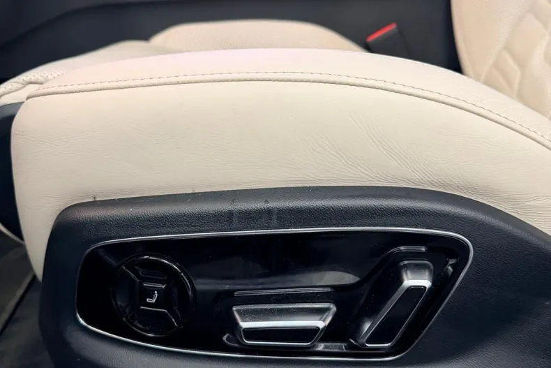 Audi A8 din 2021 cu 98.020 km - oferta AUD197971 - foto 18