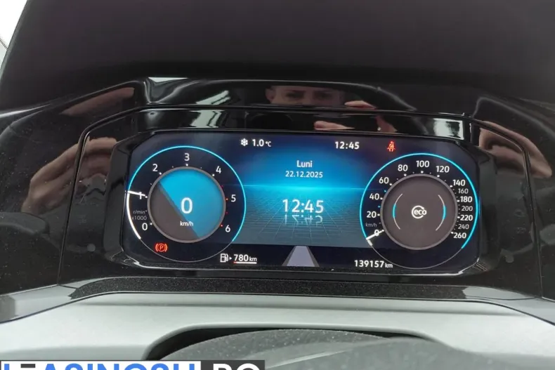 Volkswagen Golf din 2022 cu 139.157 km - oferta VOL197975 - foto 3