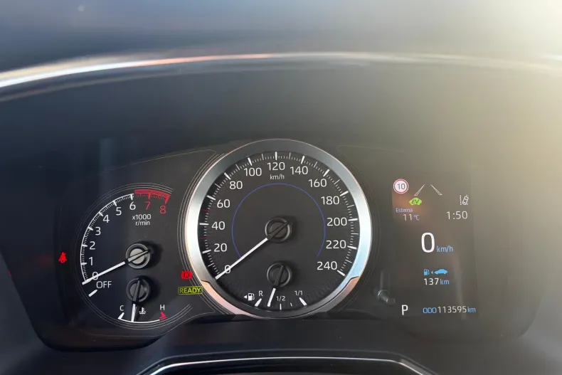 Toyota Corolla din 2021 cu 113.700 km - oferta TOY197988 - foto 15