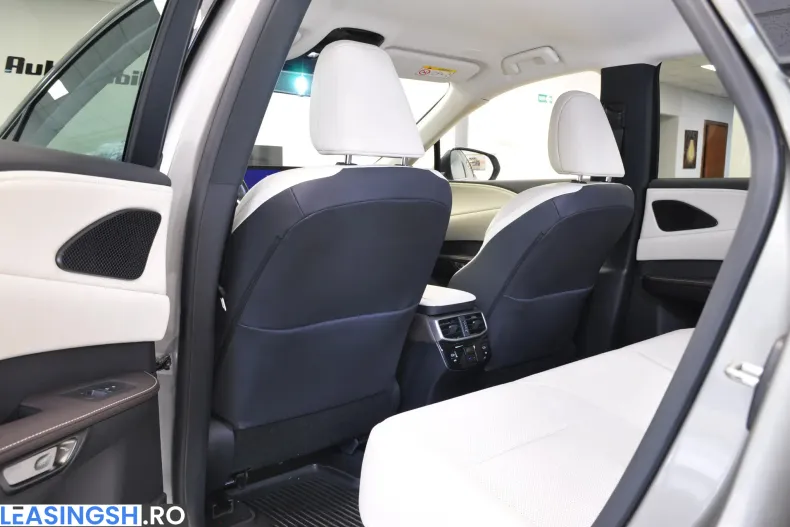 Lexus Seria RX din 2023 cu 50.000 km - oferta LEX198002 - foto 9