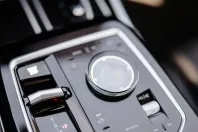 BMW 740d (Seria 7) din 2024 cu 54.500 km - oferta BMW198011 - foto 28