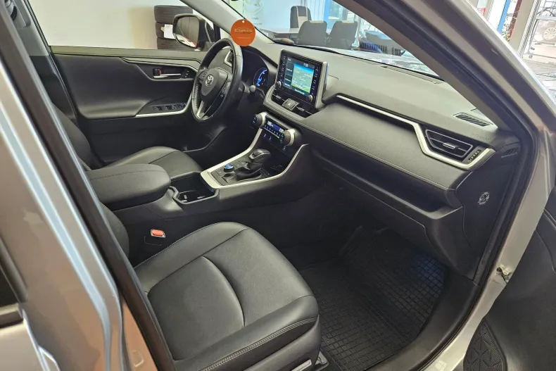Toyota RAV4 din 2022 cu 75.000 km - oferta TOY198013 - foto 16