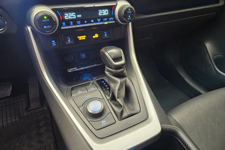 Toyota RAV4 din 2022 cu 75.000 km - oferta TOY198013 - foto 24