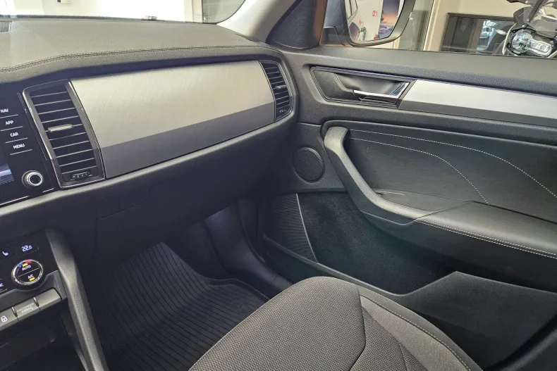 Skoda Kodiaq din 2021 cu 102.000 km - oferta SKO198015 - foto 27