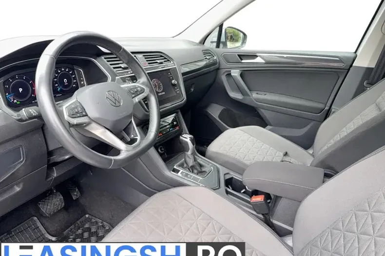 Volkswagen Tiguan din 2023 cu 53.762 km - oferta VOL198016 - foto 11