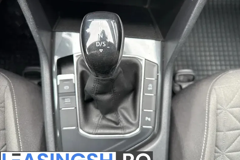 Volkswagen Tiguan din 2023 cu 53.762 km - oferta VOL198016 - foto 31