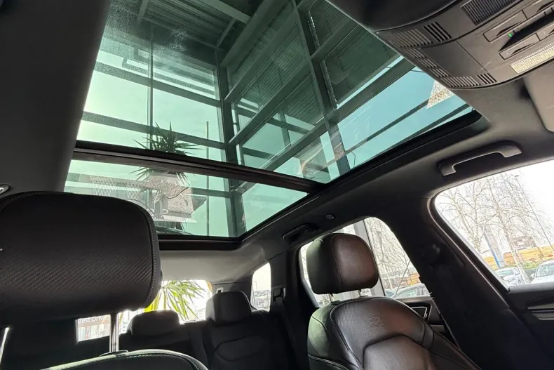 Volkswagen Touareg din 2023 cu 137.532 km - oferta VOL198018 - foto 31