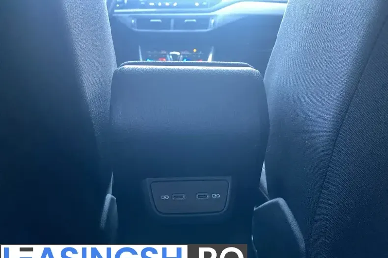 Volkswagen Taigo din 2024 cu 40.983 km - oferta VOL198019 - foto 32