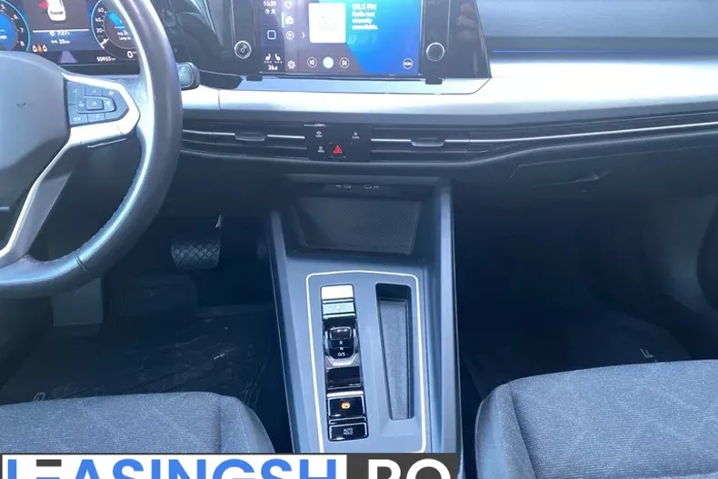 Volkswagen Golf din 2024 cu 50.953 km - oferta VOL198022 - foto 15