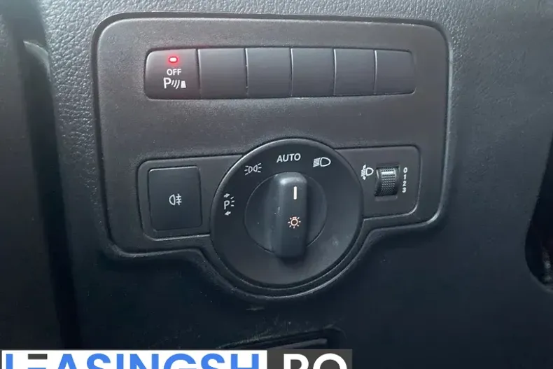 Mercedes-Benz Vito din 2022 cu 58.250 km - oferta MER198024 - foto 24