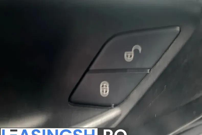 Mercedes-Benz Vito din 2022 cu 58.250 km - oferta MER198024 - foto 25