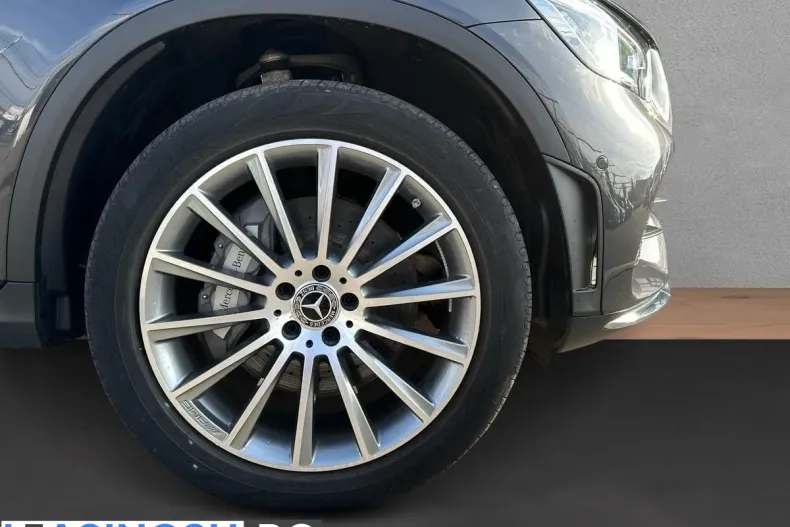 Mercedes-Benz GLC din 2020 cu 70.329 km - oferta MER198030 - foto 16