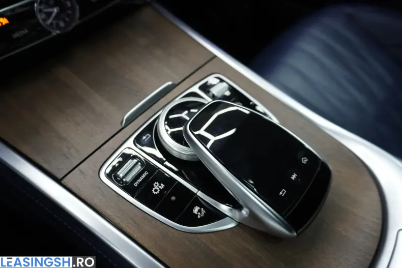 Mercedes-Benz G din 2021 cu 67.896 km - oferta MER198033 - foto 26