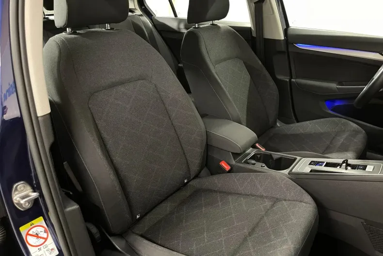 Volkswagen Golf din 2021 cu 147.595 km - oferta VOL198038 - foto 10