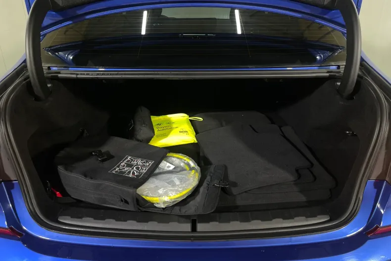 BMW 330e (Seria 3) din 2020 cu 165.604 km - oferta BMW198039 - foto 12