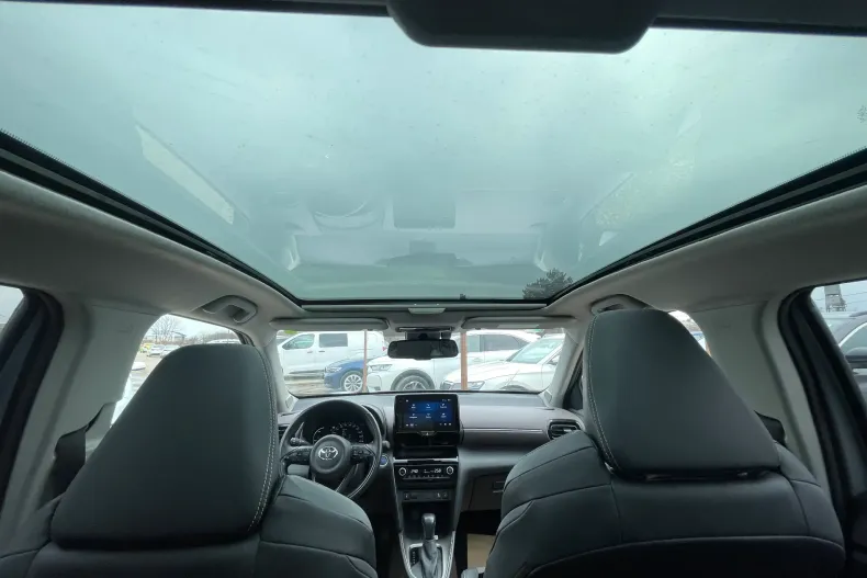 Toyota Yaris Cross din 2022 cu 139.560 km - oferta TOY198042 - foto 8