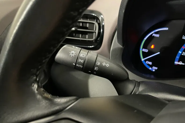 Toyota Yaris Cross din 2022 cu 139.560 km - oferta TOY198042 - foto 21