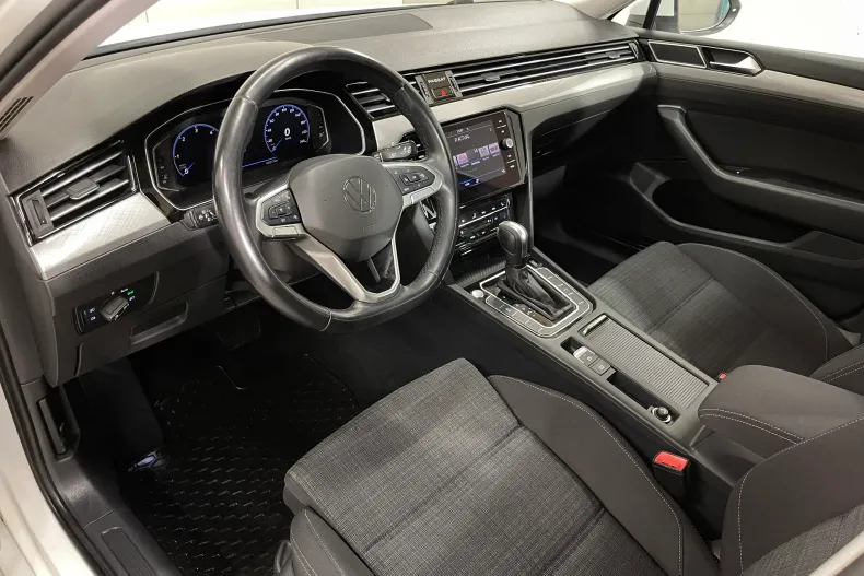 Volkswagen Passat din 2020 cu 148.317 km - oferta VOL198044 - foto 5