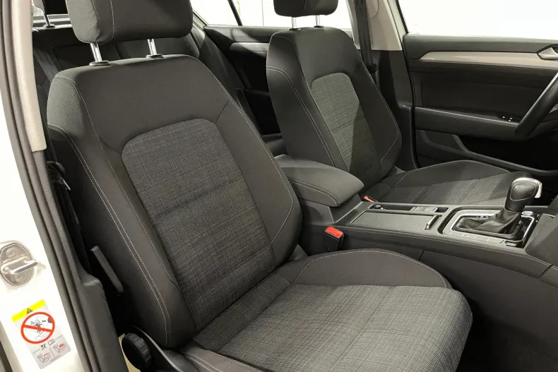 Volkswagen Passat din 2020 cu 148.317 km - oferta VOL198044 - foto 9