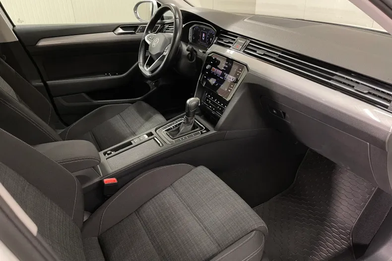 Volkswagen Passat din 2020 cu 148.317 km - oferta VOL198044 - foto 10