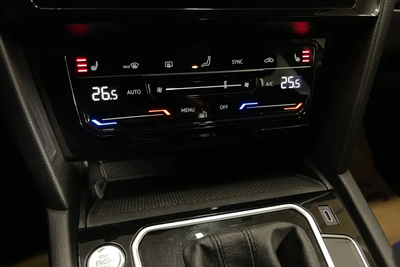 Volkswagen Passat din 2020 cu 148.317 km - oferta VOL198044 - foto 19