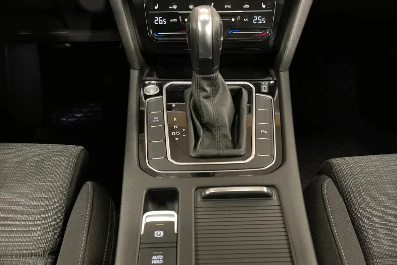 Volkswagen Passat din 2020 cu 148.317 km - oferta VOL198044 - foto 21