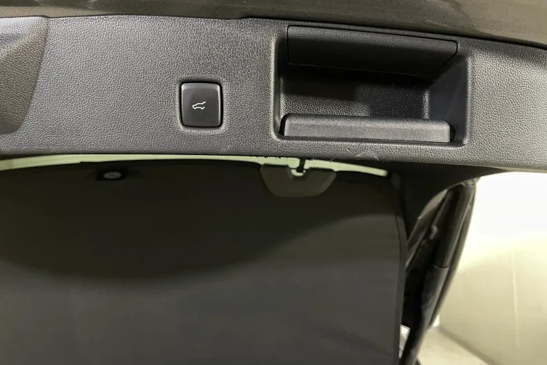 Ford Kuga din 2022 cu 107.265 km - oferta FOR198045 - foto 24