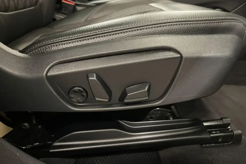 BMW X1 (Seria X) din 2020 cu 127.919 km - oferta BMW198049 - foto 25